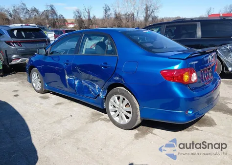 2010 Toyota Corolla S z USA, uszkodzony, nr VIN 2T1BU4EE4AC300379